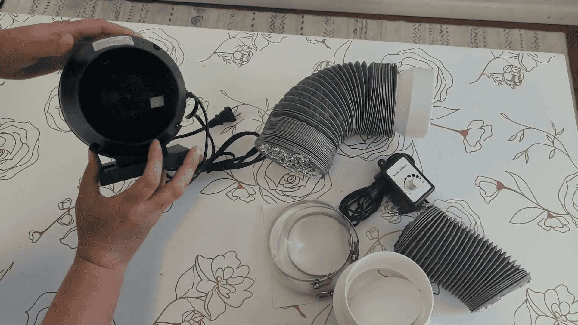 Unboxing the WeCreat Booster Fan and accessories