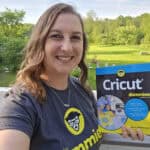 Kerri Adamczyk holding Cricut For Dummies book
